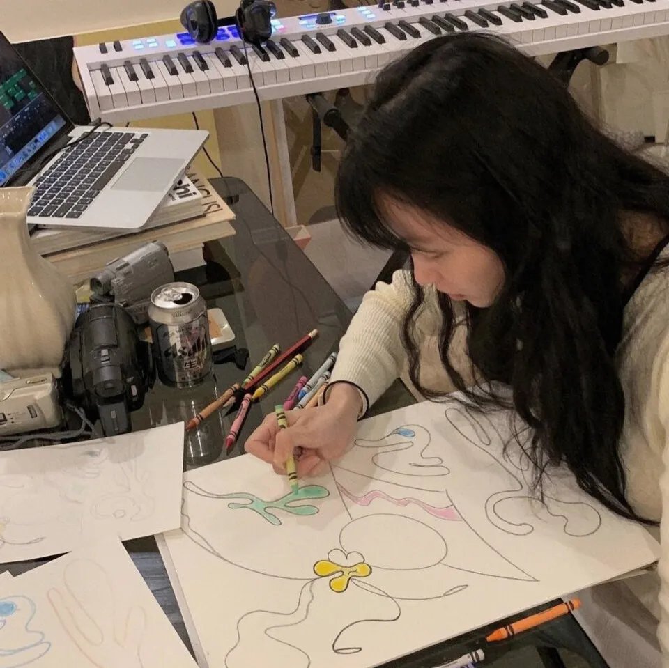 暗中作吓